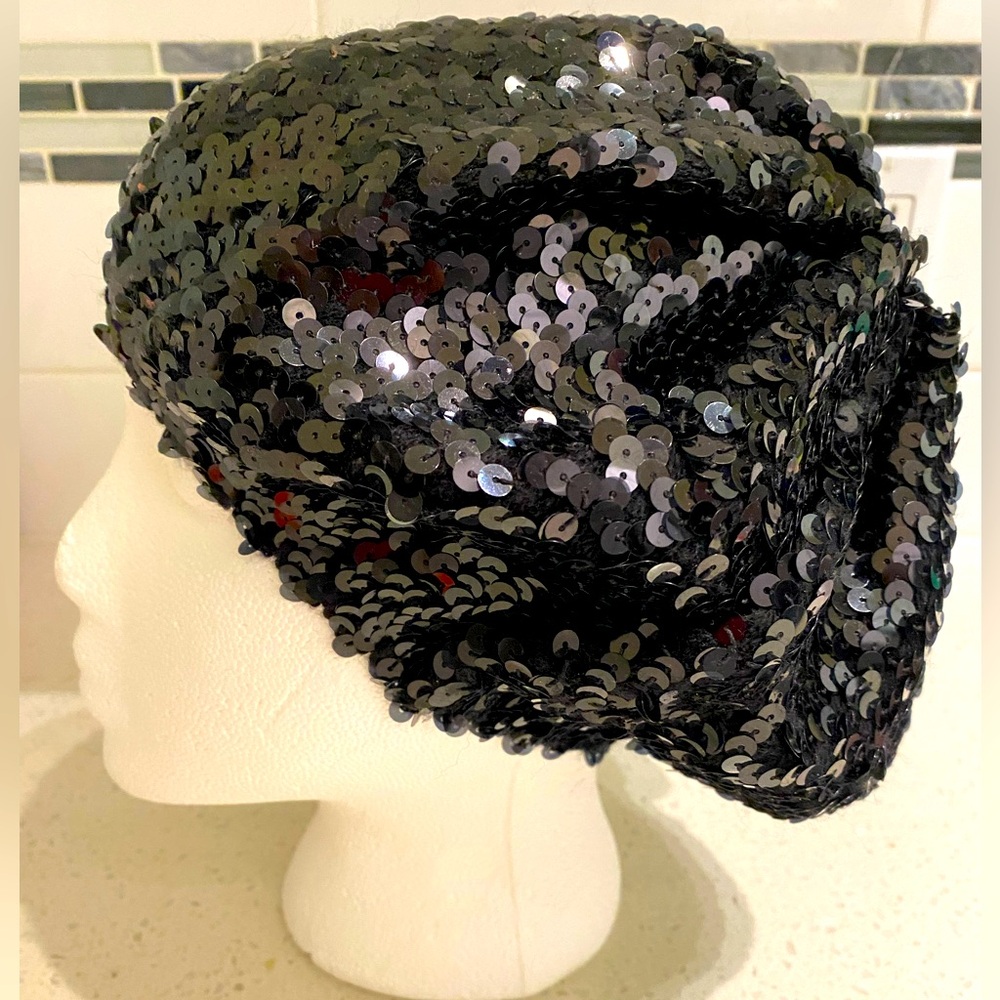 Sequin beaded Beret hat